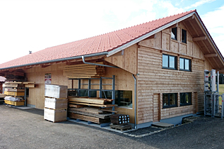 Die Halle der Zimmerei Geiger in Wildsteig Die Halle der Zimmerei Geiger in Wildsteig